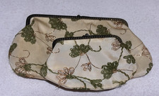Vintage embroidered 2 piece kiss lock coin purse