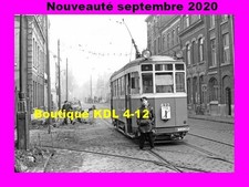 LILLE (59) - Le receveur devant le tramway n° 822 - CPM - AL 9 PR