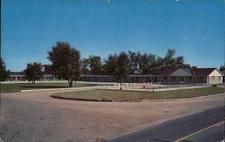 Skowhegan, Maine ME Belmont Motel Tichnor Chrome Original Vintage Postcard