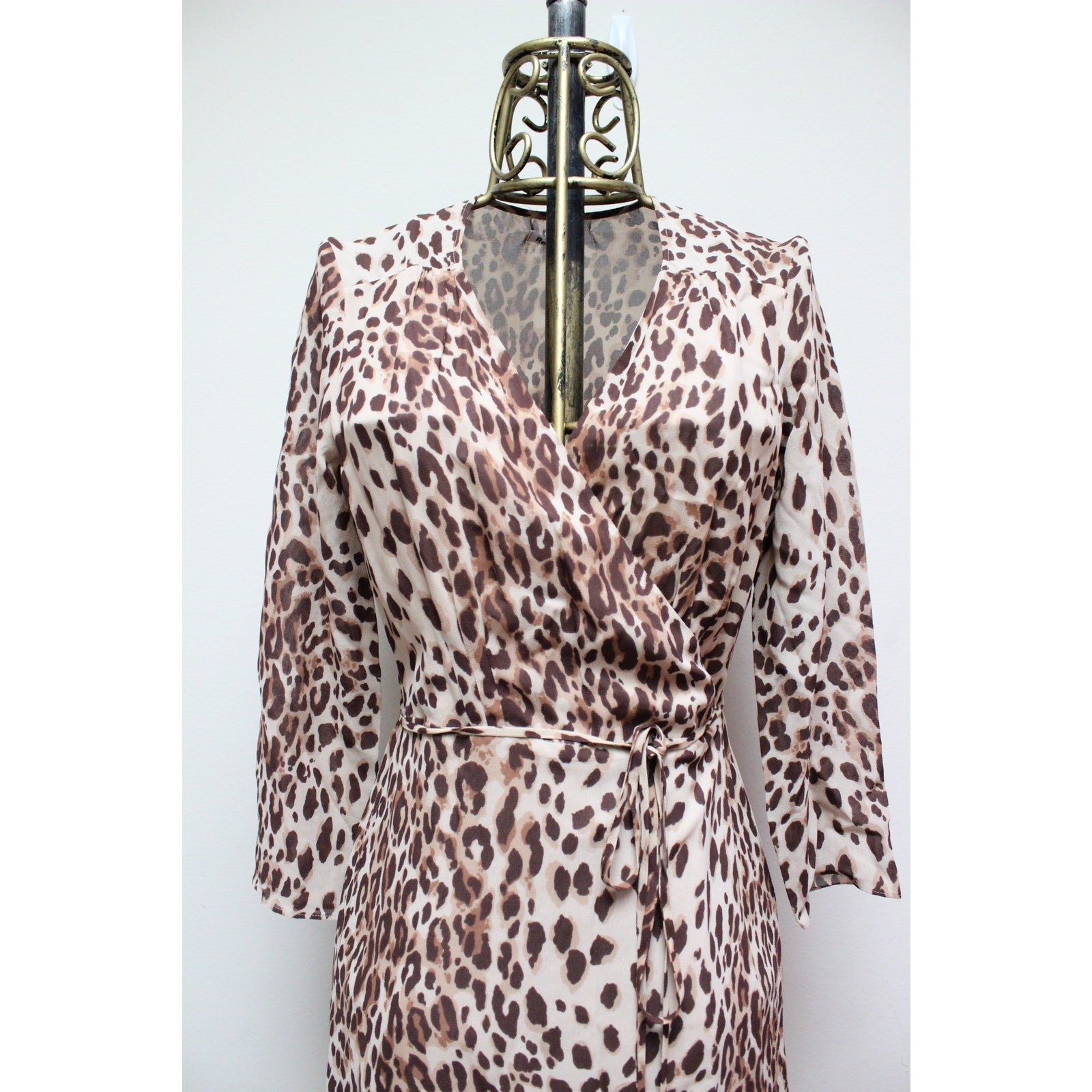 NWT Reformation Alessandra Cheetah Brown Cat Maxi Wrap Dress Size Medium image 2