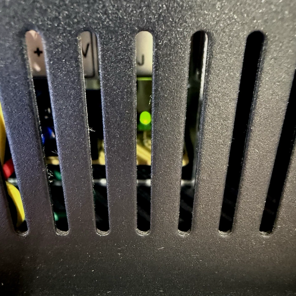 SET of 6 Elation ELAR-Driver-8-12V ⬛ ⬛ 8-Channel 12V LED DMX Controllers - Read - Image 4 of 4