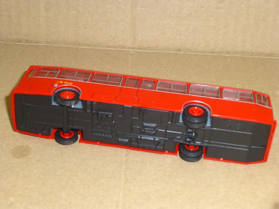 Selten: Modeltrans Pegaso 6038 Bus rot 1:87 - toll – anschauen - Bild 3 von 4