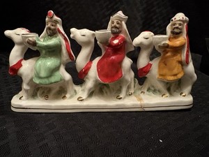 Hard to find Vintage Relco 3 Wisemen Christmas Candle Holder Rare - *read*