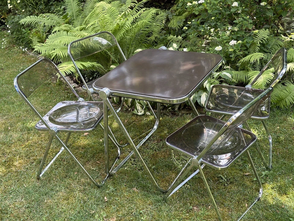 Castello Plia Stühle Und Tisch