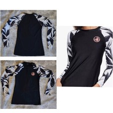 Body Glove Women's Rash Guard Black White Floral Sleek Long Sleeve UPF 50 Sz S