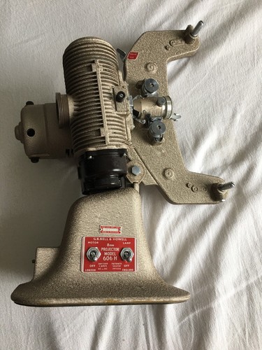 G.b.bell \u0026 Howell Vintage 8mm Projector 