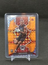2022 Panini Mosaic Football Orange Reactive Prizm Rookie Mike Woods #350 RC 