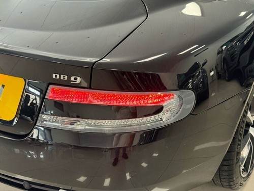 2011 Aston Martin DB9 6.0 V12 Coupe 2dr Petrol T-TronicII Euro 5 (470 bhp) Coupe - Picture 8 of 24