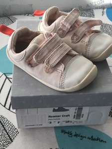 clarks baby crawlers