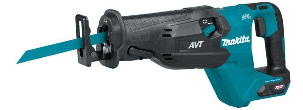 Орбитальная циркулярная пила Makita 40V Max Xgt Avt без инструмента 59190₽