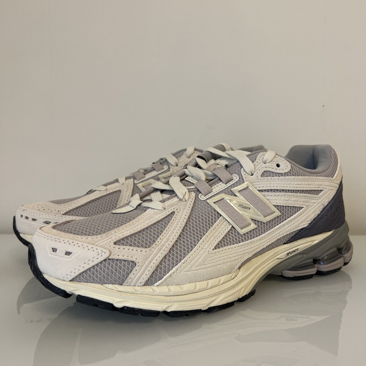 靴 New Balance M1906FH IENA Exclusive model エディフィス」と「イエナ」が「ニューバランス」の限定モデル“M1906FH