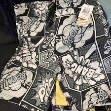 Men  s Graphic Board Shorts Size M New With Tags