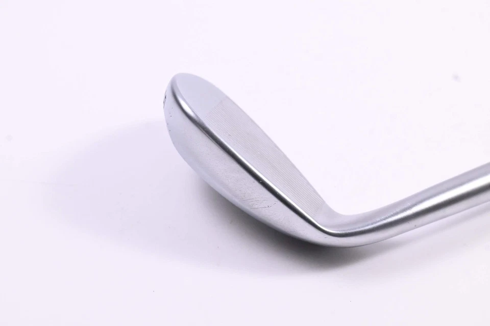 Cleveland CBX Zipcore Sand Wedge / 54 Degree / Wedge Flex Dynamic Gold Spinner - Image 3 of 4