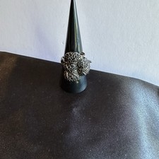 Gorgeous Black Sapphire Ring Set In Leaves Of 925 Sterling Silver. Size 8.  