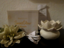 PartyLite elektrische Duftlampe Scent Glow Lotos Lotus P 92109 E Porzellan weiß