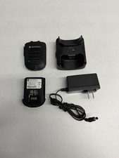 Motorola PMMN4095A Bluetooth Mic w/Charger/Battery/Clip for APX radio