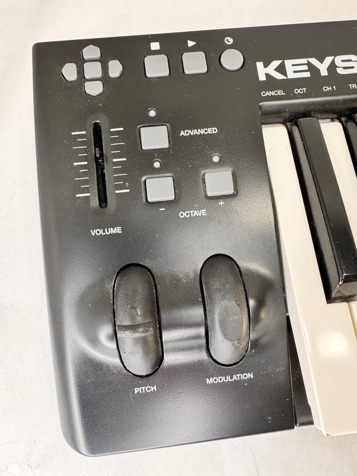 Controlador de teclado M-Audio Keystation 49es MK3 LN Foto 3 de 4