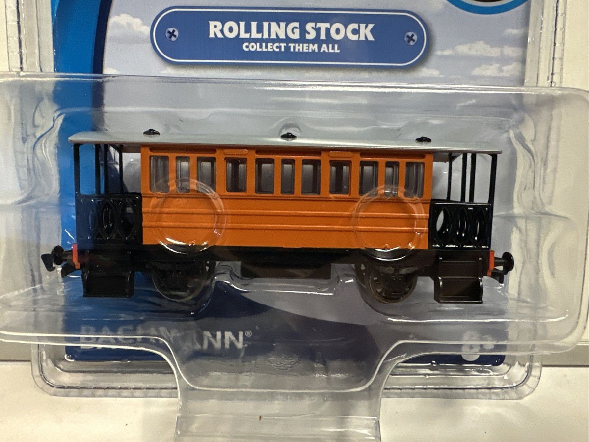 BACHMANN HOゲージ ミニチュアフィギュア Bachmann HO Scale Thomas & Friends Henrietta Coach Car #77028, New