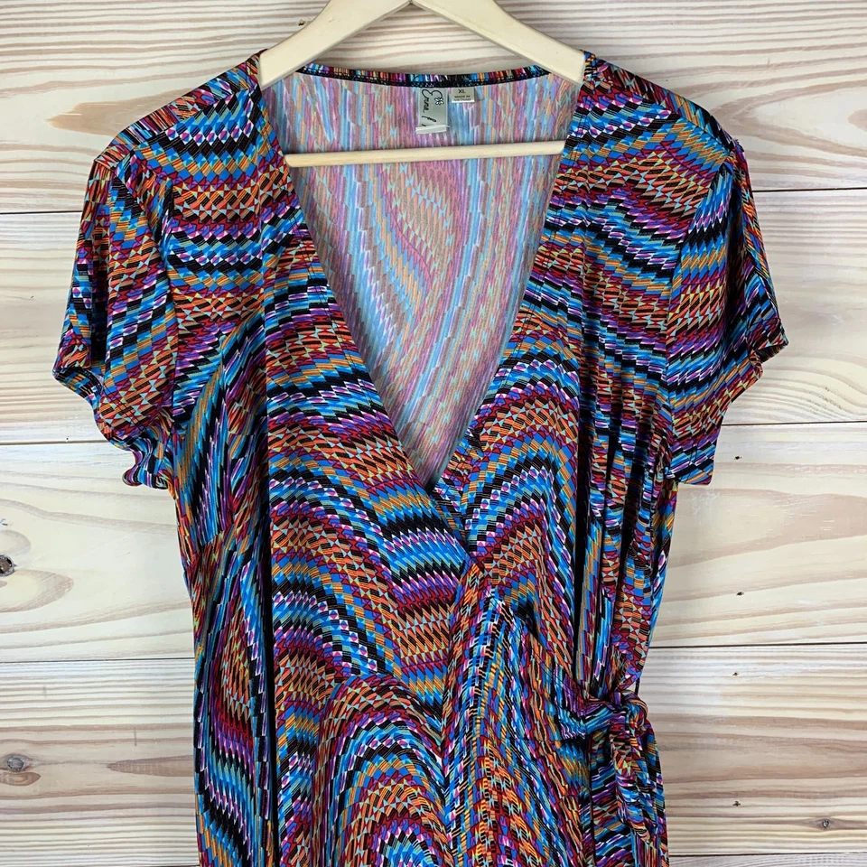 Vestido Emma Michele Envolvente XL Colorido Festival Psicodélico Y2K Foto 2 de 4