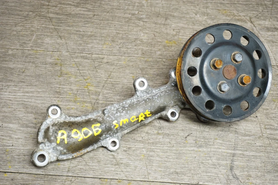 2008-2014 SMART FORTWO W451 ЧИСТЫЙ 1.0L L3 ГАЗОВЫЙ ДВИГАТЕЛЬ ВОДЯНОЙ НАСОС СО ШКИВОМ 64K OEM - Изображение 2 из 4