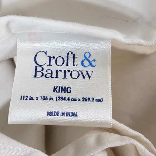 Croft and Barrow King Flat Sheet White No Iron Cotton Blend 112 X 106 in EUC