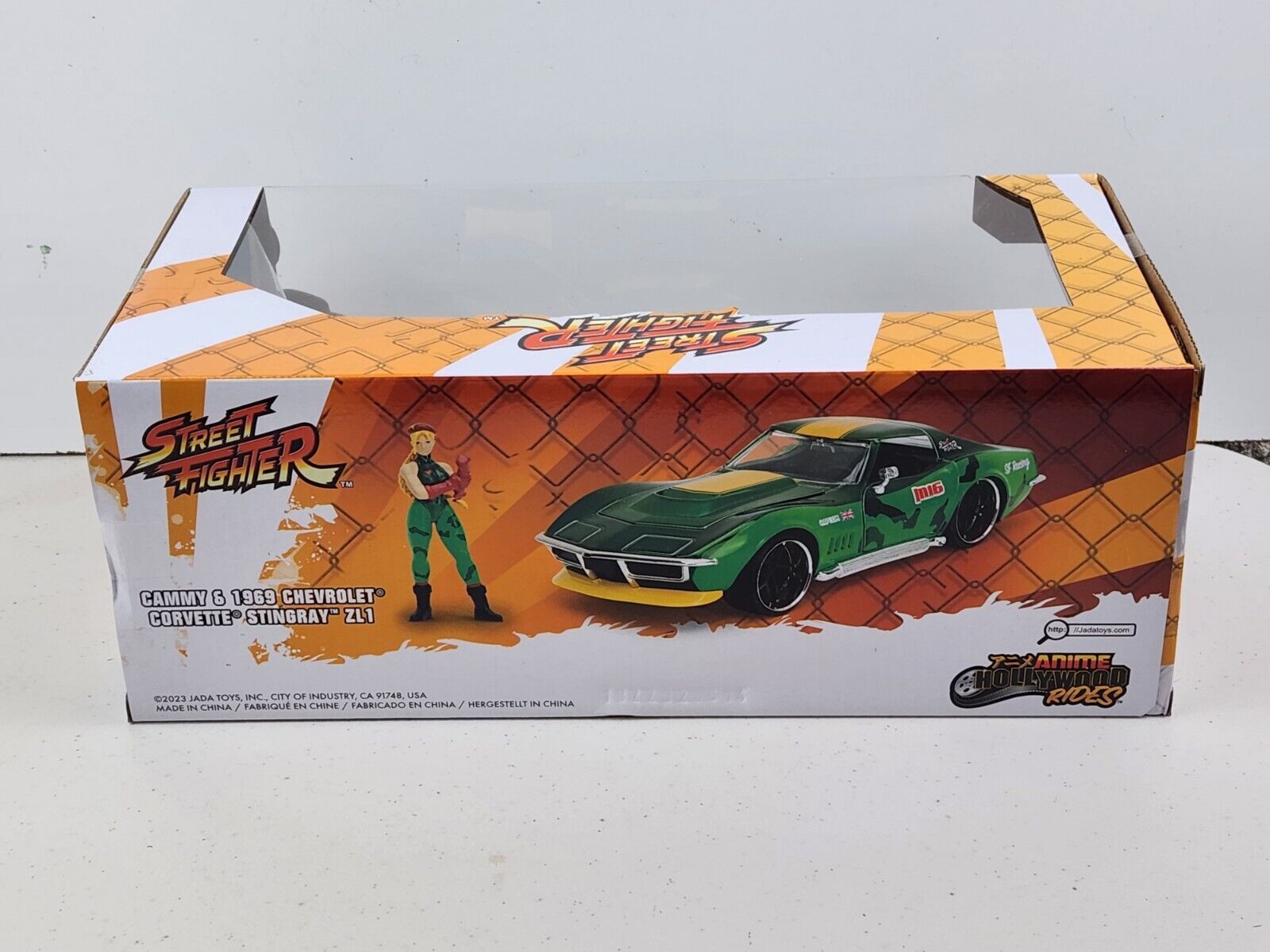 Street Fighter, Cammy & 1969 Chevrolet Corvette Stingray, 1:24 Scale V –  Jada Toys