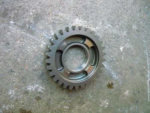 GEAR, 3RD DRIVEN (NT:29)