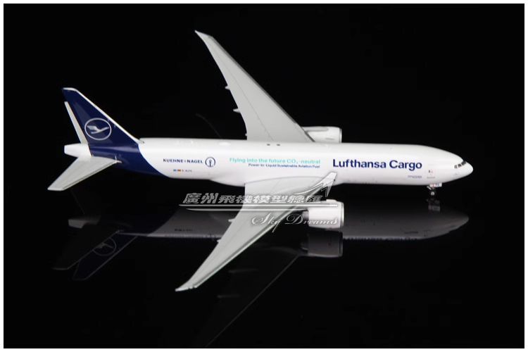 1:400 Phoenix Lufthansa Cargo BOEING 777-200F Airplane Diecast