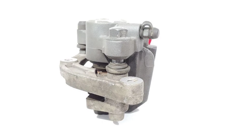 Pinça frontal fabricante de equipamento original Honda Shadow VT750 2013 - Imagem 3 de 4