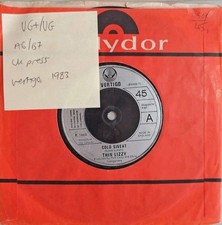 Thin Lizzy Cold Sweat Vinyl Record 7" VG+/VG LIZZY11 1983