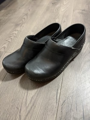 Sanita Black PU Pro Cabrio Nursing Clogs 37 Medical