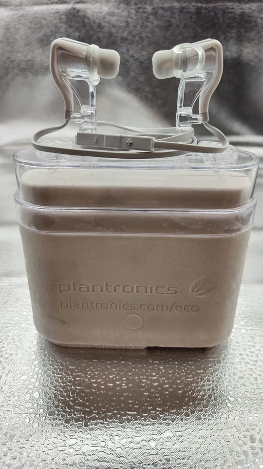 Plantronics Backbeat Go White In-Ear Only Headset New - Image 3 of 4