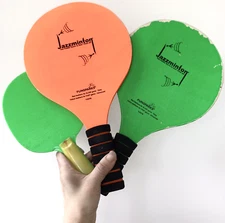 2 VINTAGE 1990's Bright JAZZMINTON Orange Green PADDLES Indoor/Outdoor BALL GAME