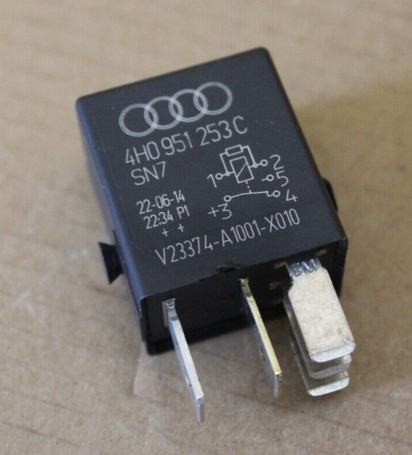 VW Audi Seat Skoda SN7 646 Relais 4H0951253C V23374-A1001-X010