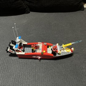 LEGO CITY: Fire Boat (60005)