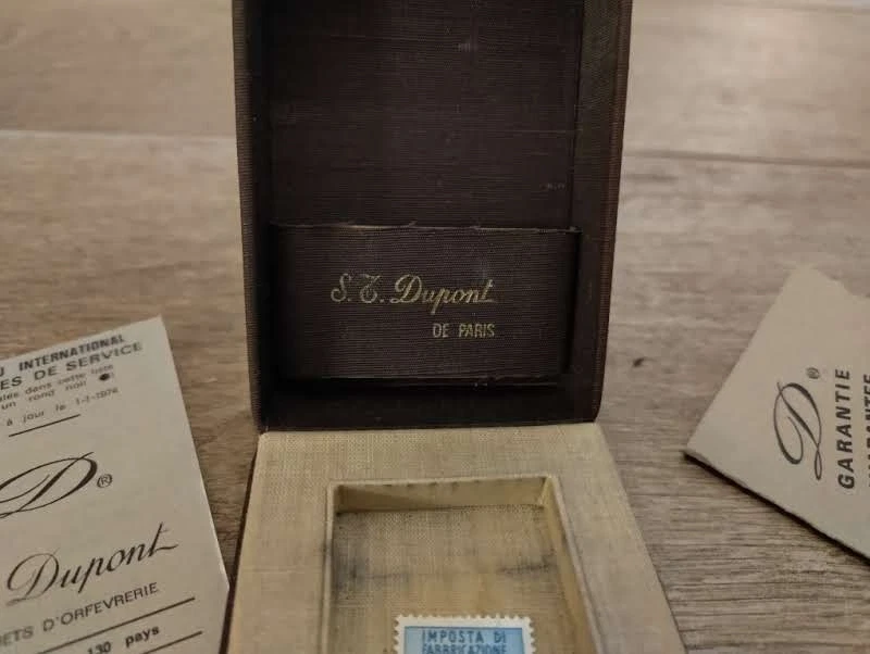 accendino Dupont de Paris laminato oro 20 micron 1975 linea 1 righe verticali - Immagine 2 di 4