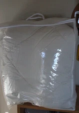 Blanket Comforter Duvet Insert Filler Full / Queen White 88x90 With Bag