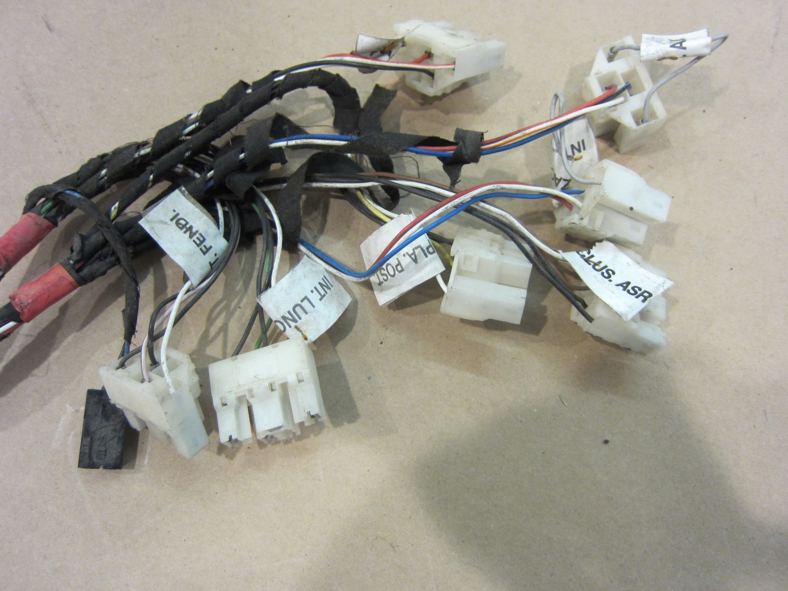 Ferrari 456 M GTA Tunnel Instruments Connection Cables  Part# 176981