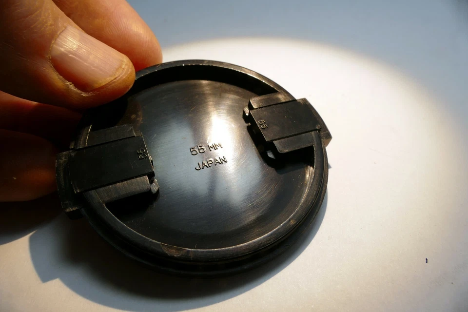 Vivitar 55mm Lens front Cap Snap on  for 80-200mm 1:4.5 f4.5 28mm f2.0  - Image 3 of 4