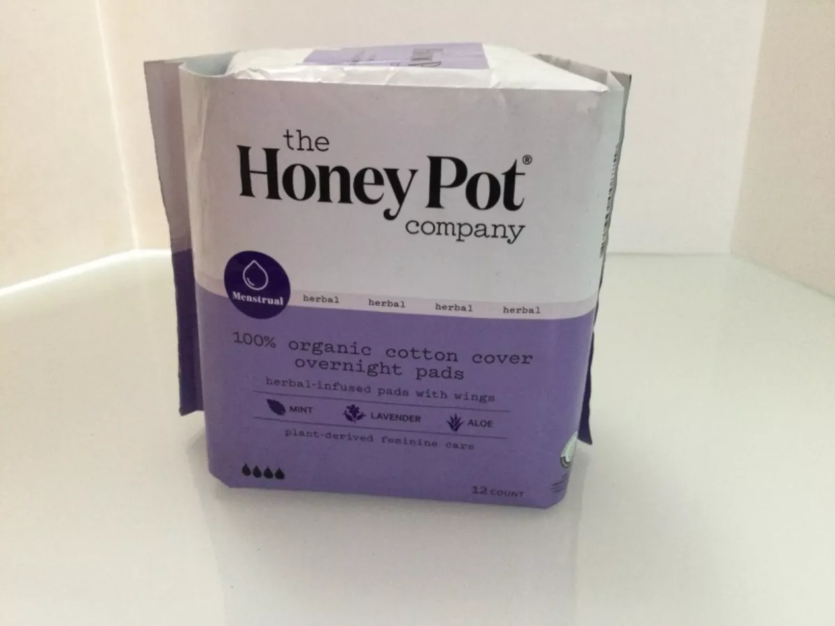 Regular Pads with Wings  Herbal Sanitary Pads – The Honey Pot - Feminine  Care