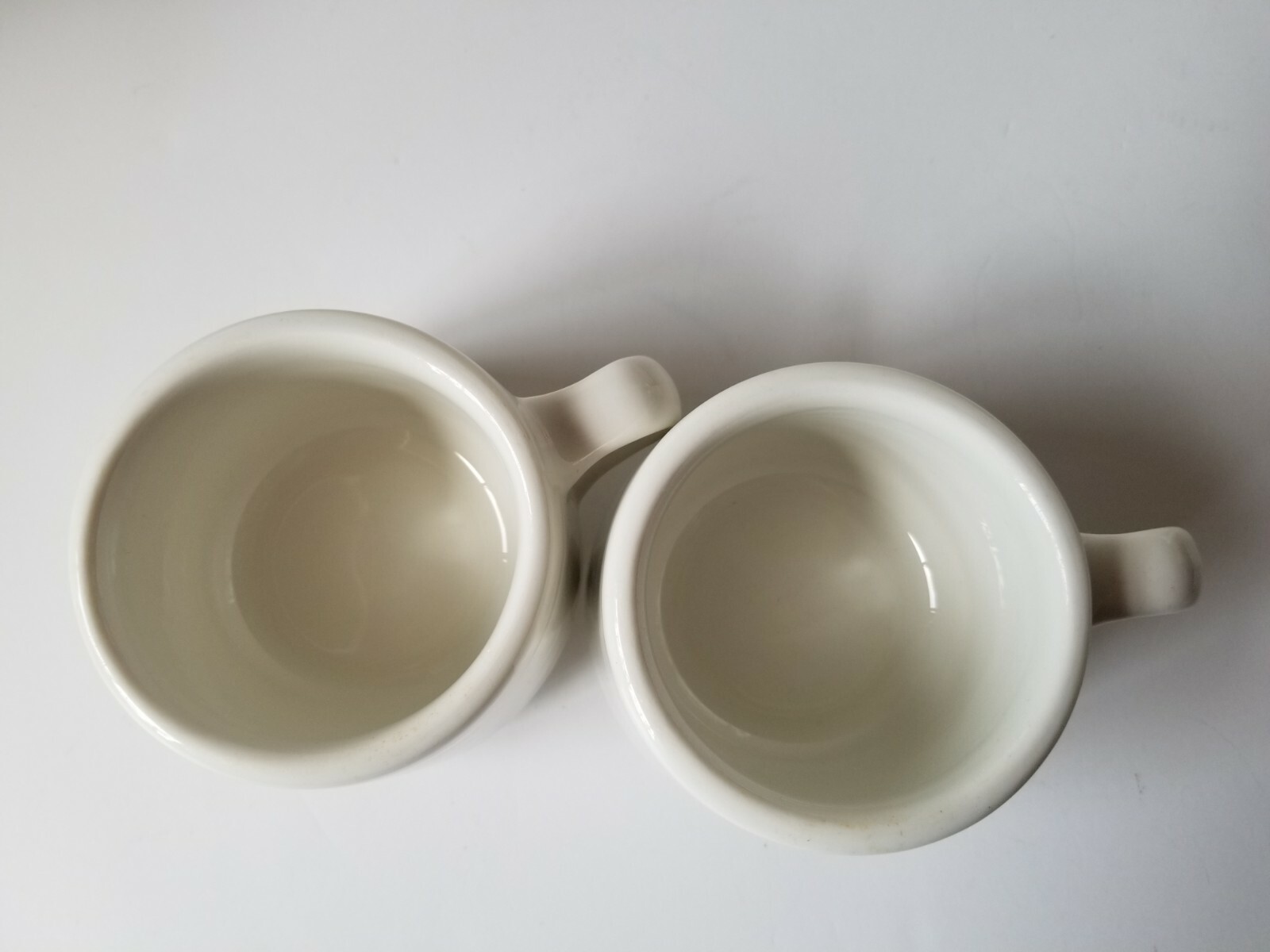 2 Walker China Restaurant Ware Vitrified Coffee Mugs Cups Bedford Ohio