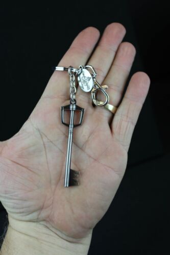 Llavero Kingdom Key Sora's Keyblade de peltre - Imagen 2 de 4