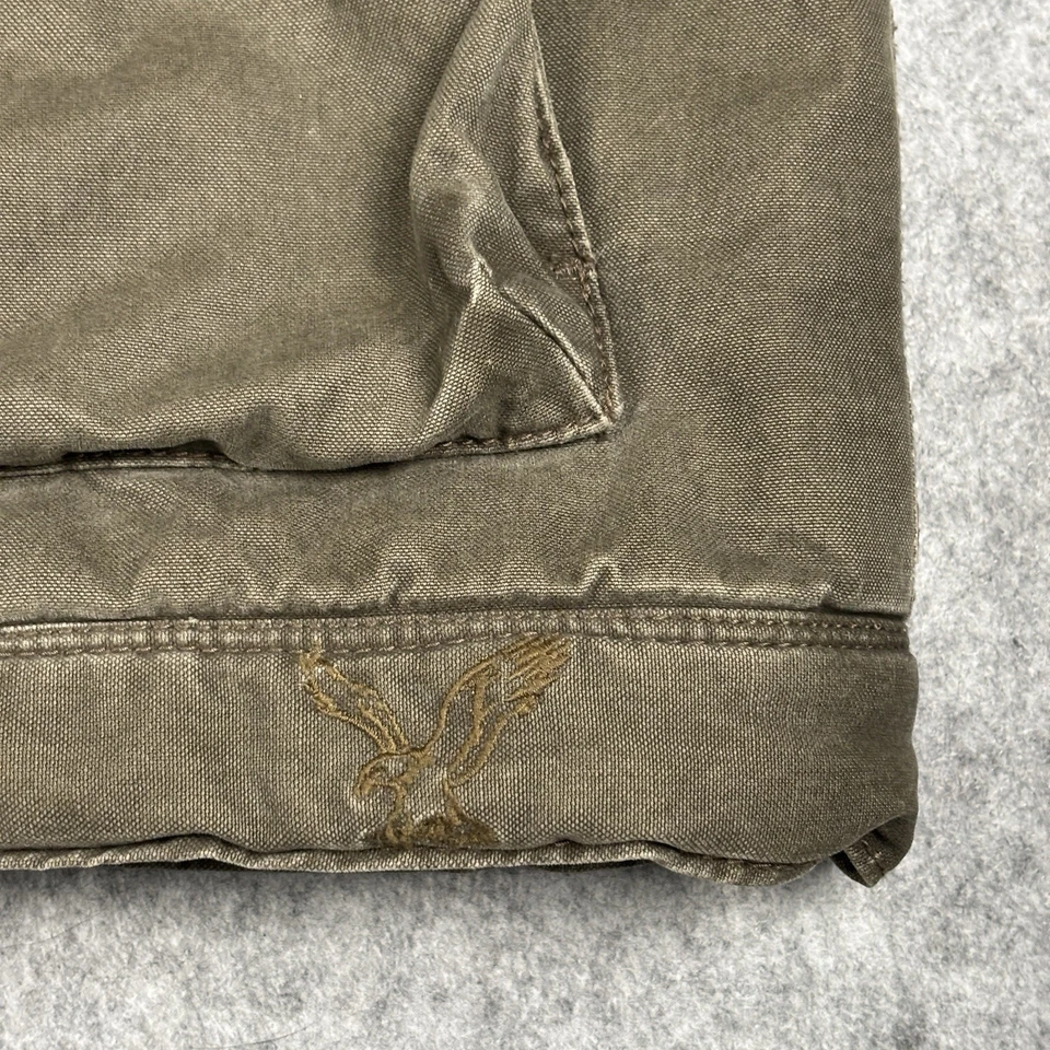 Casaco militar American Eagle vintage Y2K pele sintética com capuz exército parka etiqueta grande - Imagem 3 de 4