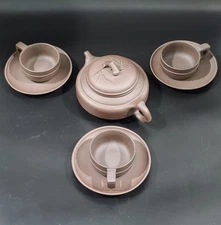 张春芳宜兴老厂紫砂扁腹报春壶 杯 Chinese Yixing Zisha Purple Clay Flat Spring Bamboo Teapot Cups