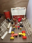VINTAGE Fisher Price Little People #915 Play Family Farm Playset Plus Extras