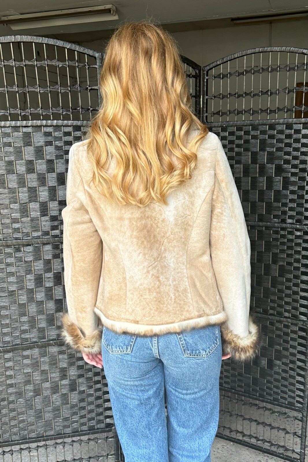 Button Front Beige Shearling Lamb Jacket w/ Tosca… - image 2