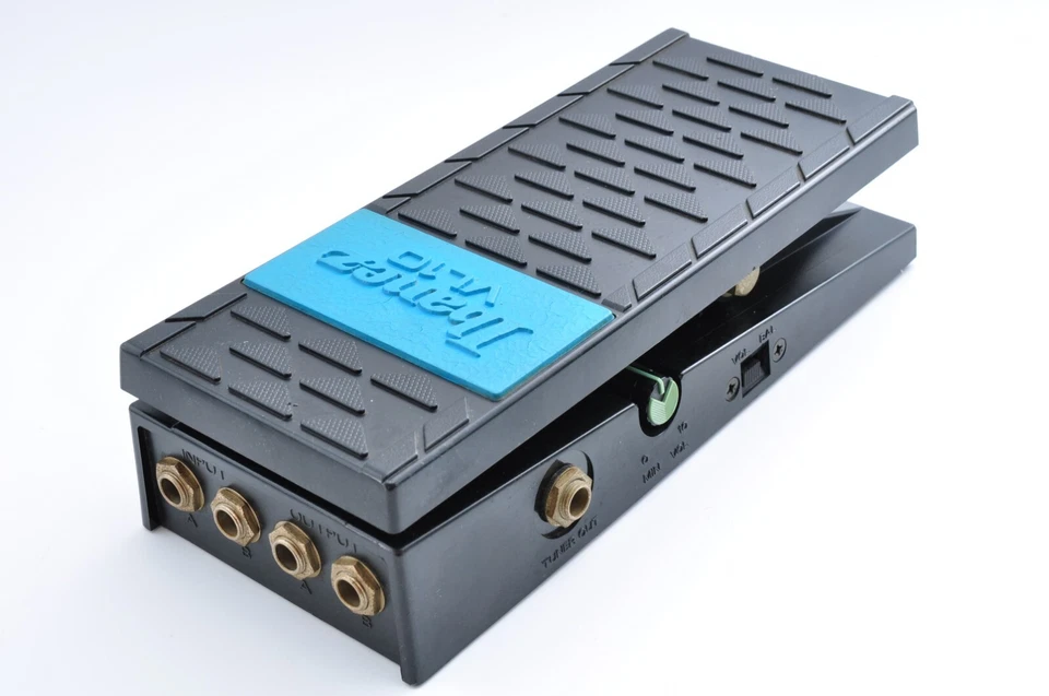 Pedal de guitarra de volumen estéreo Ibanez VL10 funcionando Foto 3 de 4