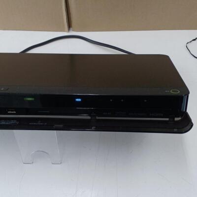 Toshiba Regza DBR-Z610 Blu-ray Recorder 500GB Used from