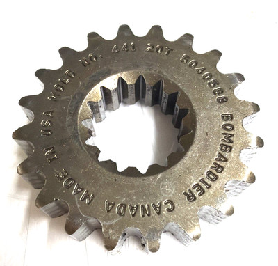 2002-2004 Ski-Doo MXZ Legend Grand Touring 20 Tooth Top Sprocket 504074800 OEM