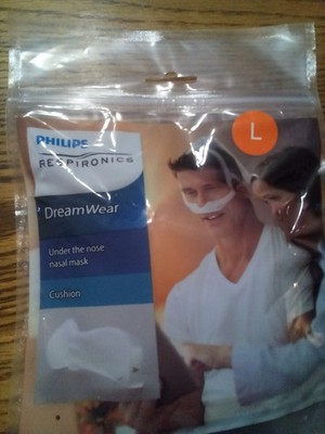 Philips Respironics DreamWear Under The Nose Nasal Mask Cushion Size L 1116742